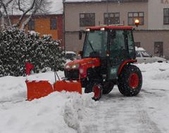 Kubota B3030 zimní údržba